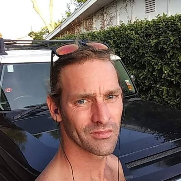 Meet your Posher, David - Picture 1 of 1